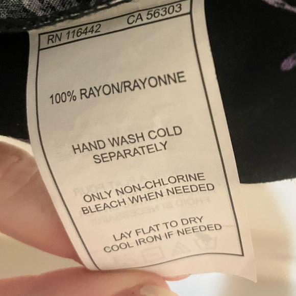 Black button up with purple butterfly pattern - Picture 4 of 4